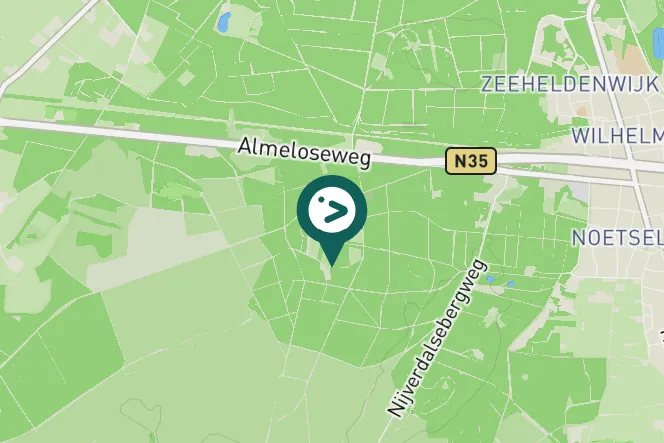 Gespotte Middelste bonte specht
