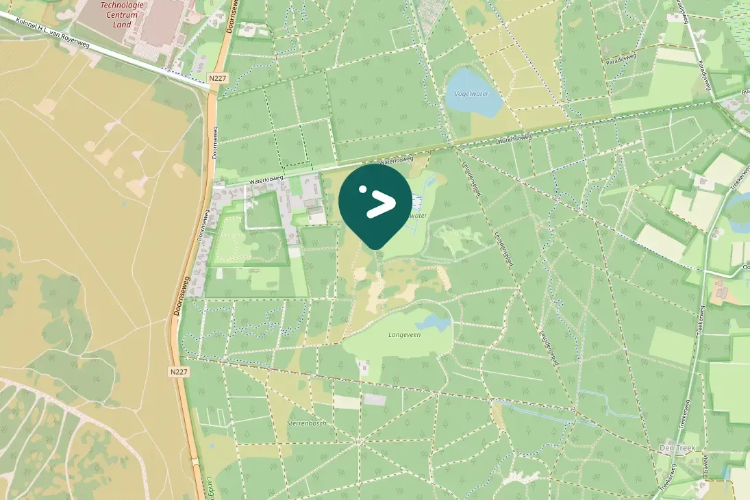 Gespotte Zwarte mees