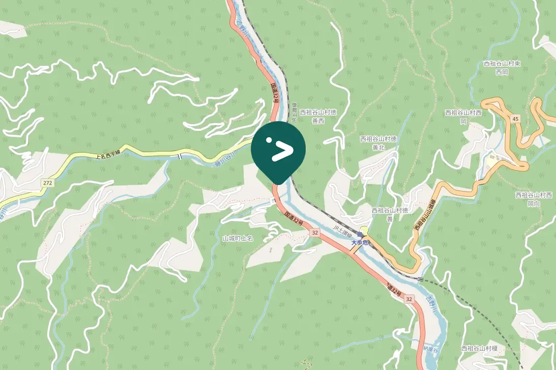 Spotted Warbling White-eye