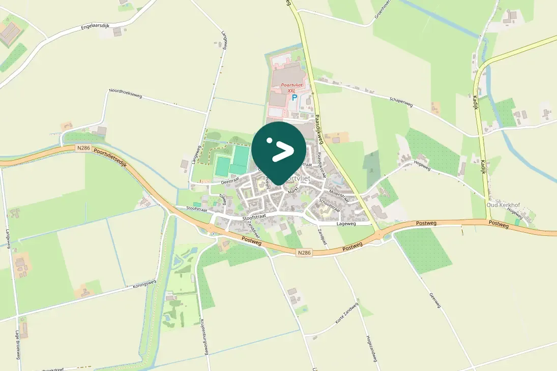 Spotted Black Redstart