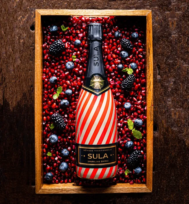 File:Sula Sparkling Shiraz.jpg